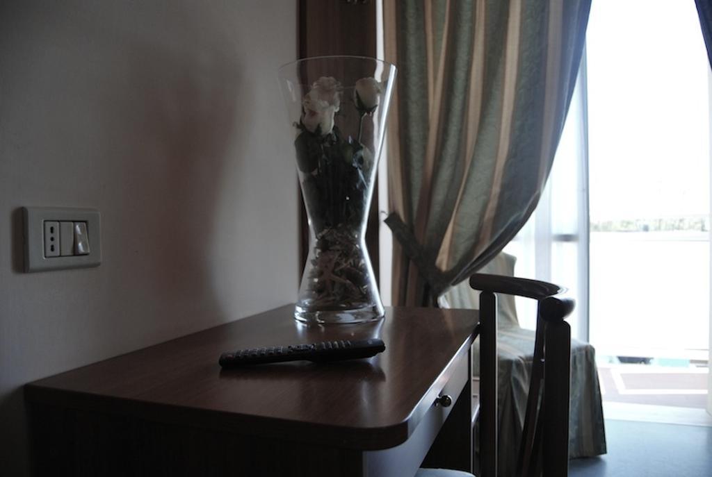 Hotel Acerboli Rimini Room photo